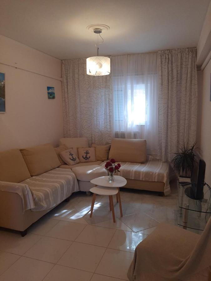 شقة Cozy Flat In Néa Mákri المظهر الخارجي الصورة