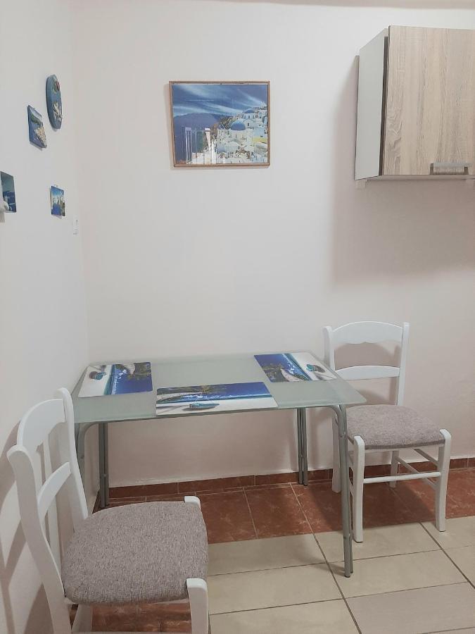 شقة Cozy Flat In Néa Mákri المظهر الخارجي الصورة